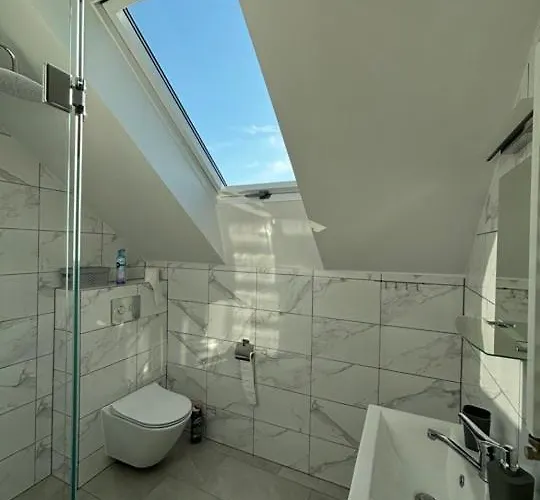 Wzgorze Nad Jeziorem Blanki Prázdninový dům